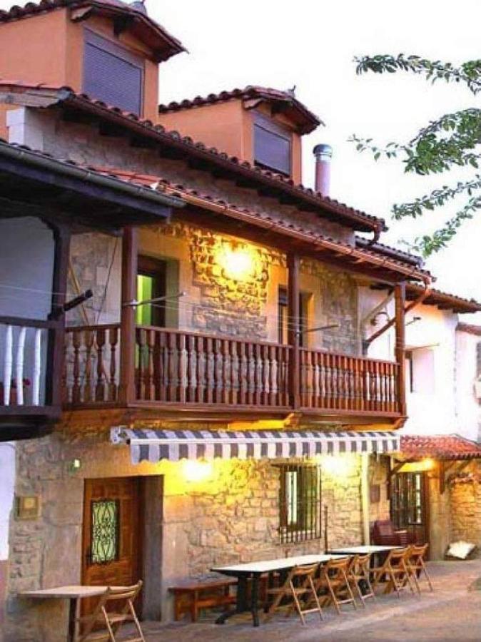 Prellezo Pension Quintana מראה חיצוני תמונה